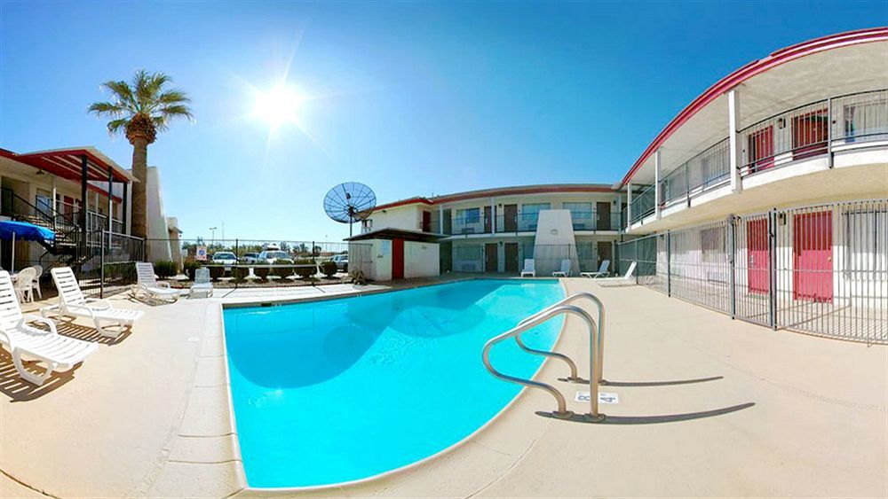 Econo Lodge Tucson Exteriör bild