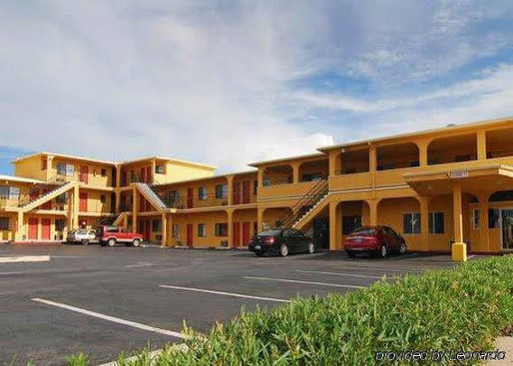 Econo Lodge Tucson Exteriör bild